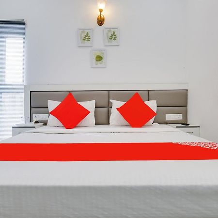 Hotel O Sky White House Λουντιάνα Εξωτερικό φωτογραφία