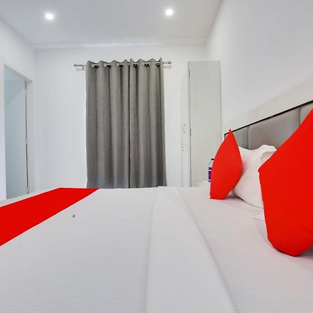 Hotel O Sky White House Λουντιάνα Εξωτερικό φωτογραφία