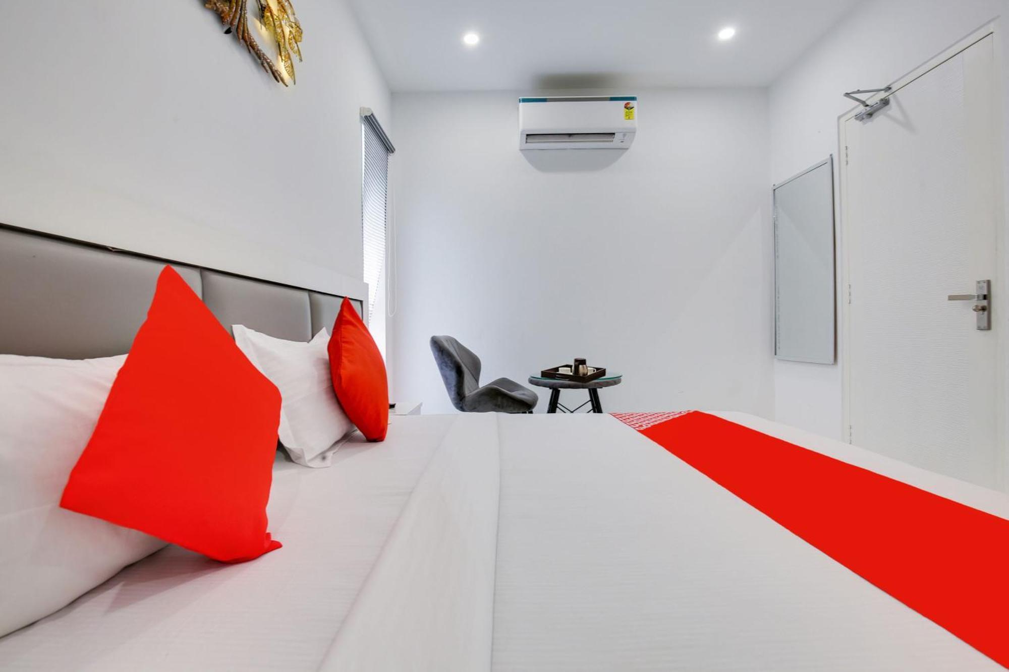 Hotel O Sky White House Λουντιάνα Εξωτερικό φωτογραφία